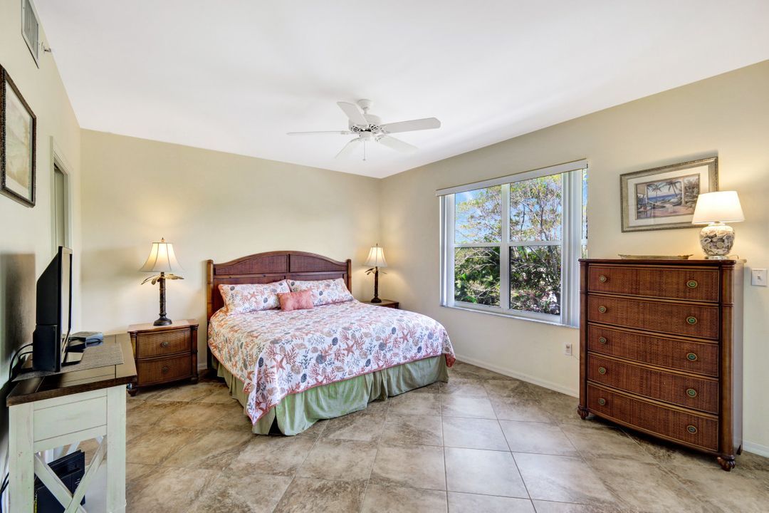 519 Roma Ct #306, Naples, FL 34110