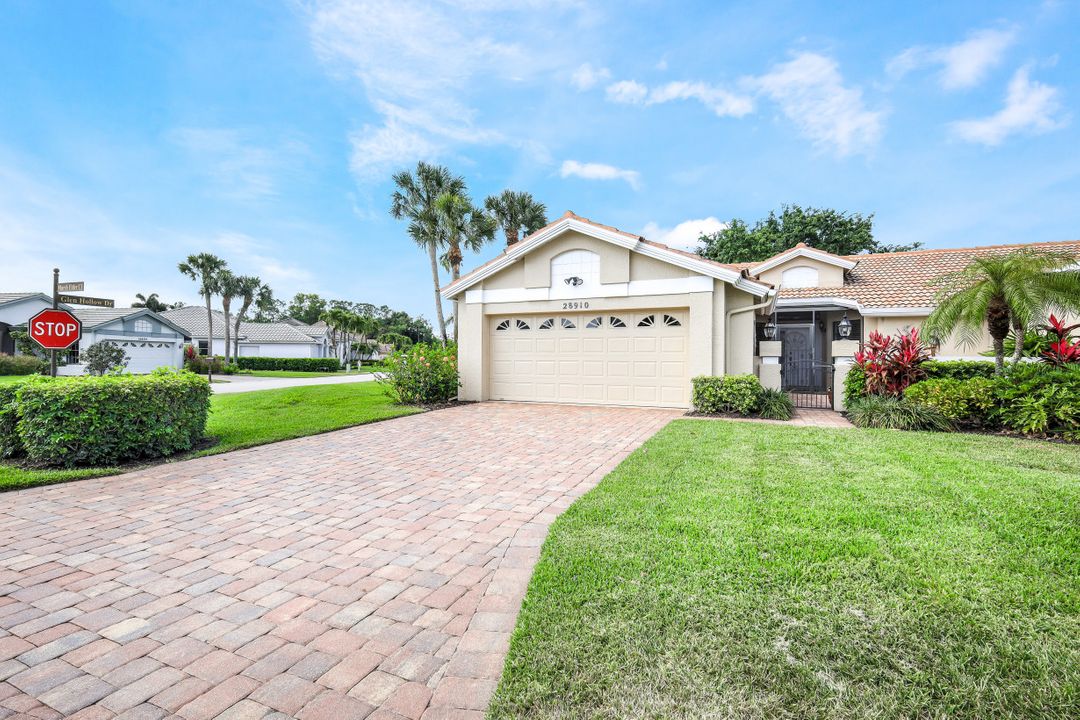 28910 Marsh Elder Ct, Bonita Springs, FL 34135