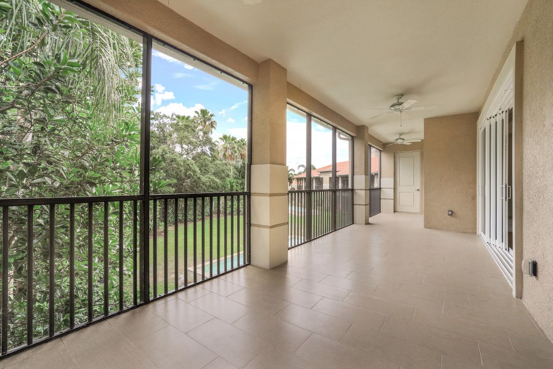 565 El Camino Real #7201, Naples, FL 34119