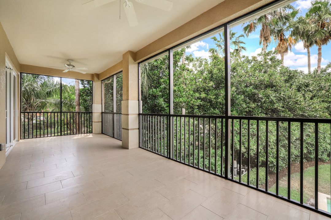 565 El Camino Real #7201, Naples, FL 34119