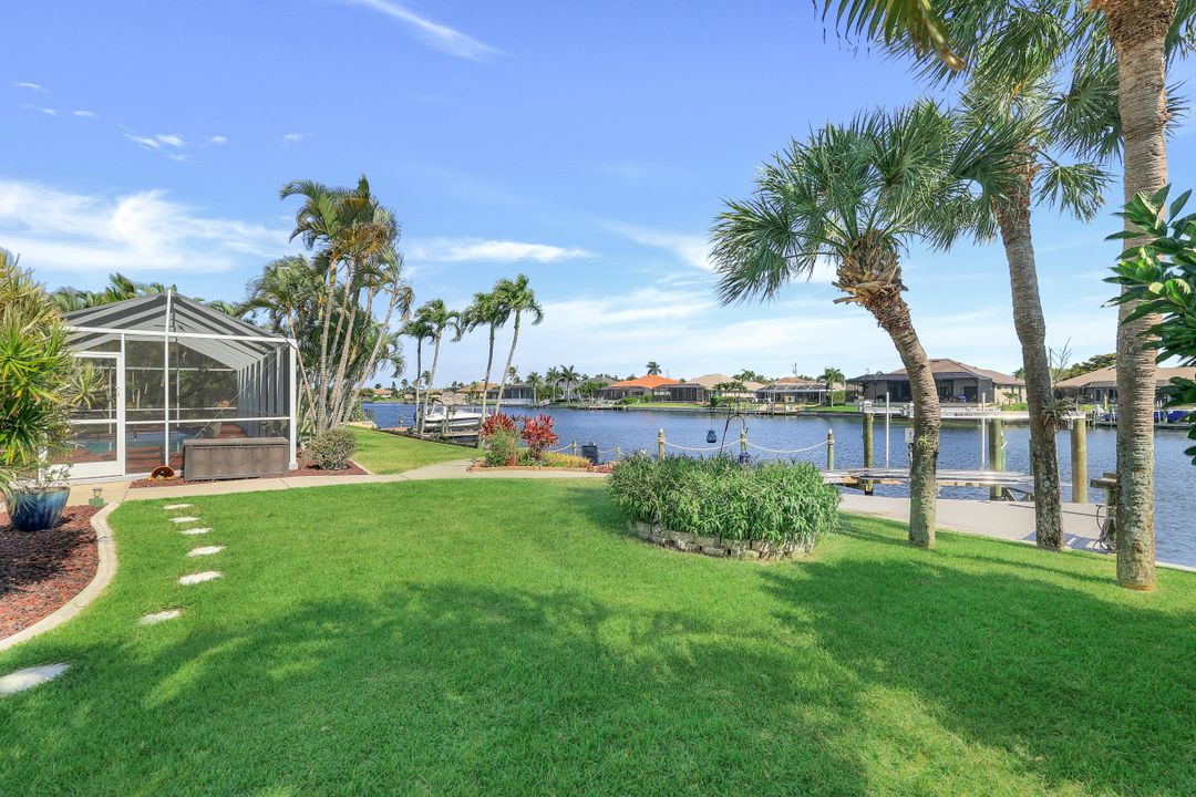 2718 SW 48th Terrace, Cape Coral, FL 33914