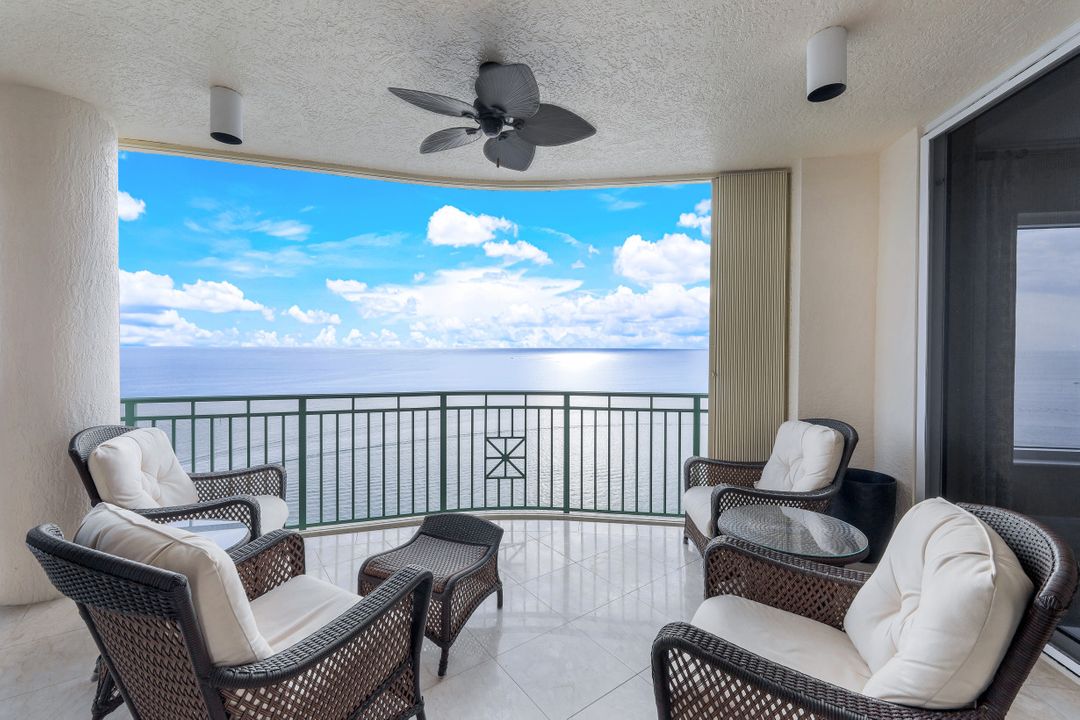 970 Cape Marco Dr #1807, Marco Island, FL 34145