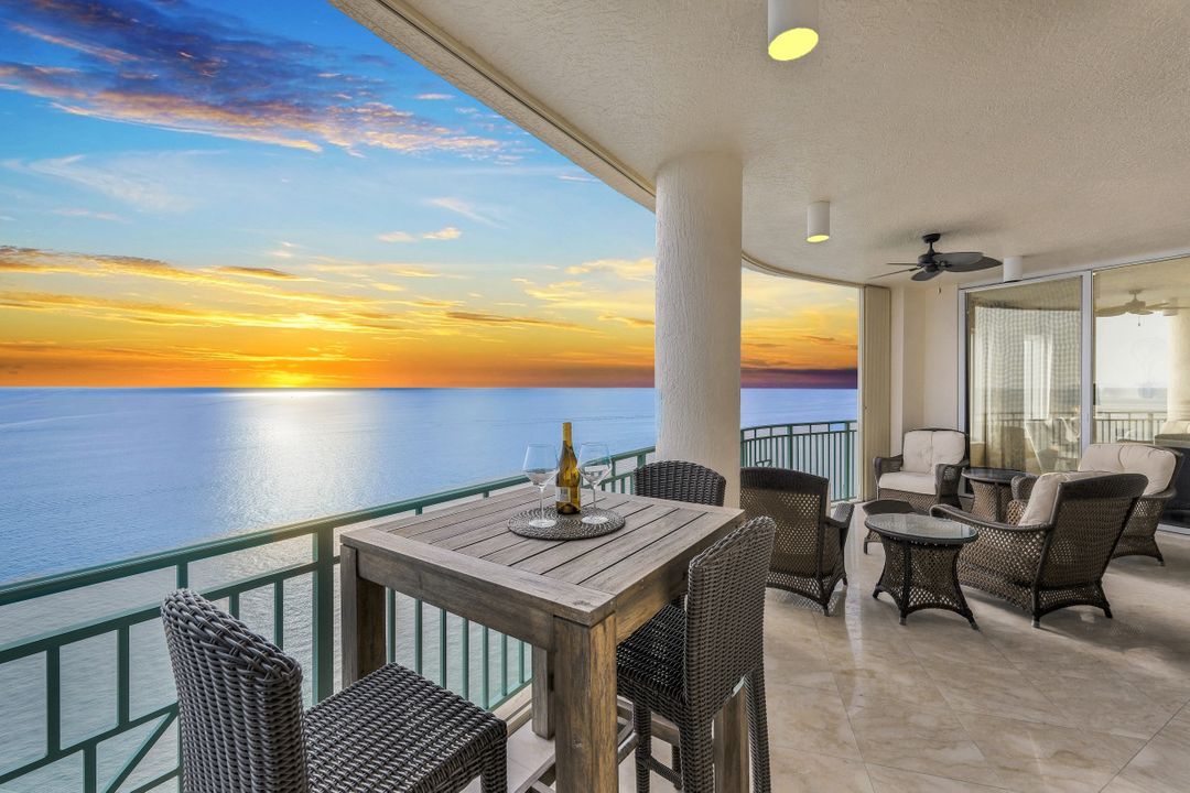 970 Cape Marco Dr #1807, Marco Island, FL 34145