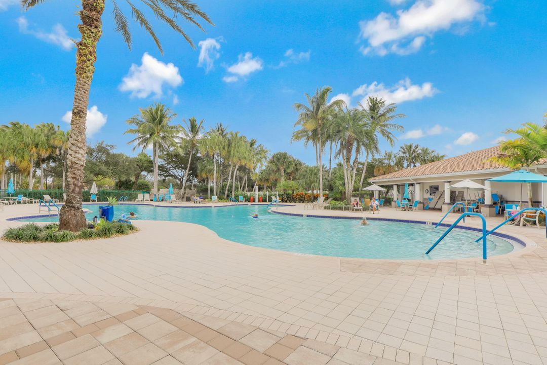 3728 Exuma Way, Naples, FL 34119