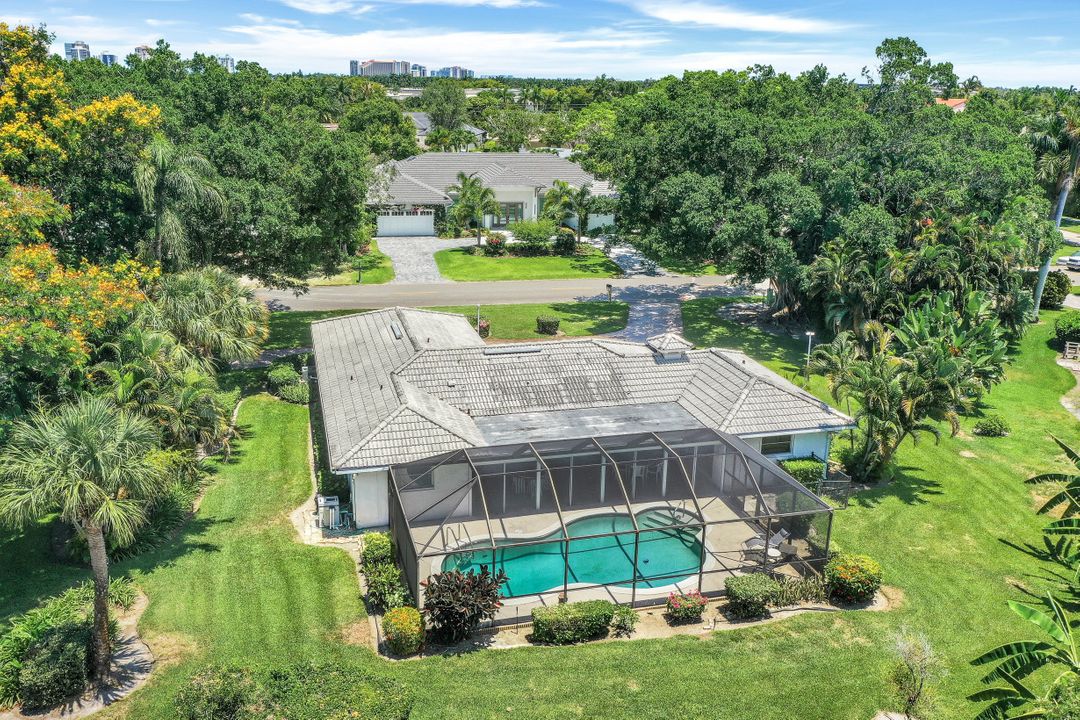 770 Anchor Rode Dr, Naples, FL 34103