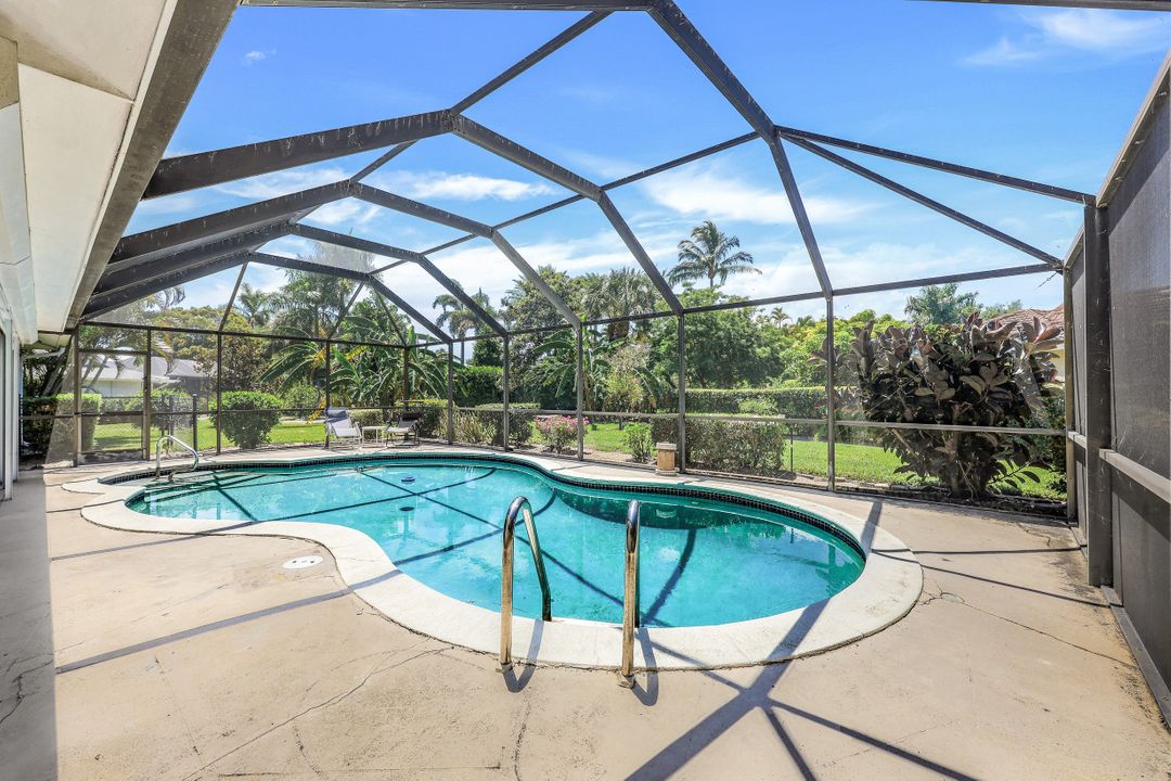 770 Anchor Rode Dr, Naples, FL 34103