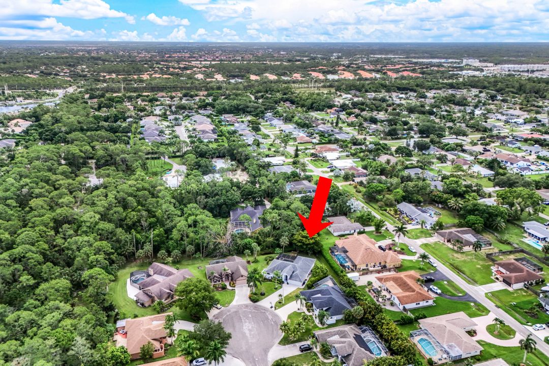 124 Heritage Way, Naples, FL 34110