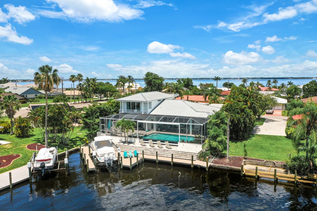 3412 SE 22nd Ave, Cape Coral, FL 33904