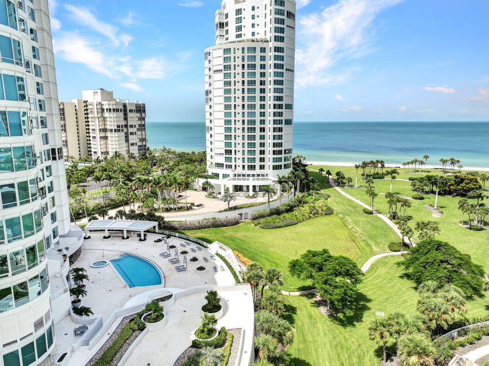 4151 Gulf Shore Blvd N #705, Naples, FL 34103