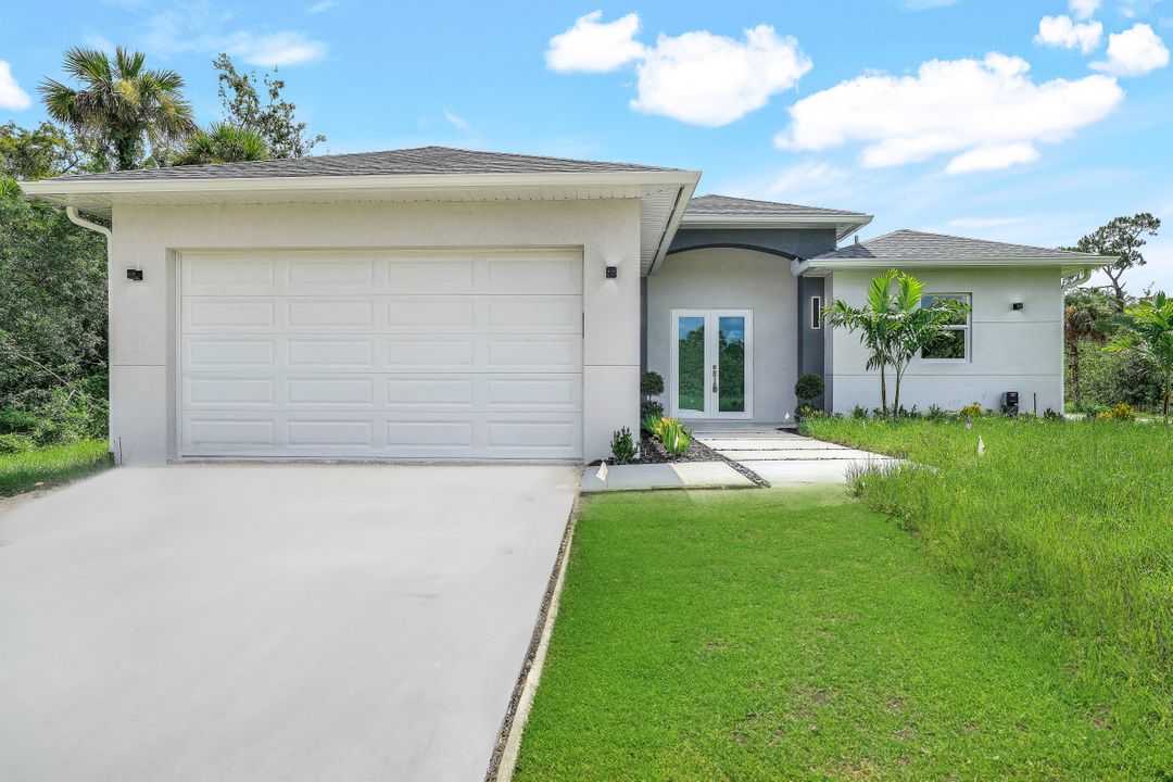 3790 Desoto Blvd S, Naples, FL 34117