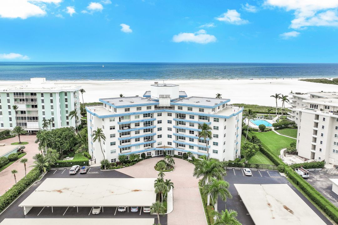 220 Seaview Ct #416, Marco Island, FL 34145