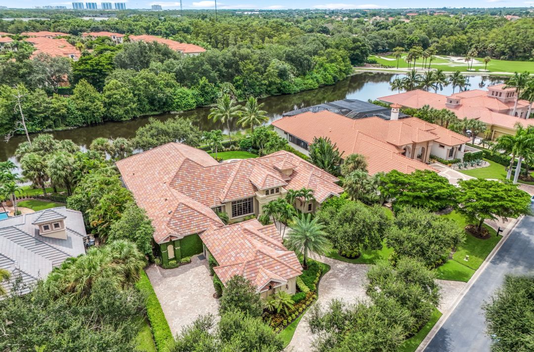 29170 Marcello Way, Naples, FL 34110