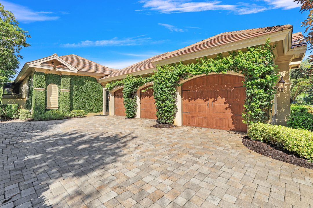 29170 Marcello Way, Naples, FL 34110