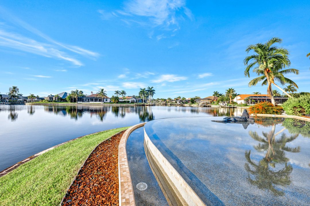 2800 SW 40th St, Cape Coral, FL 33914