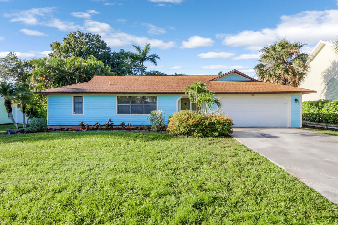 9806 Pennsylvania Ave, Bonita Springs, FL 34135