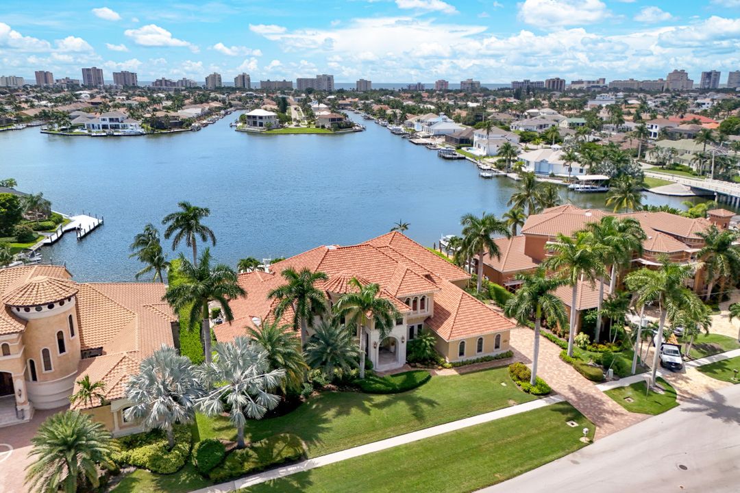 580 S Heathwood Dr, Marco Island, FL 34145