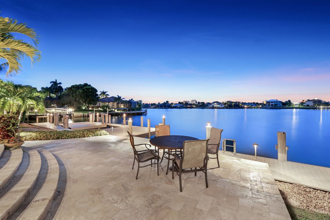 580 S Heathwood Dr, Marco Island, FL 34145