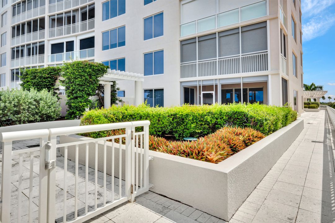 4971 Bonita Bay Blvd #301, Bonita Springs, FL 34134