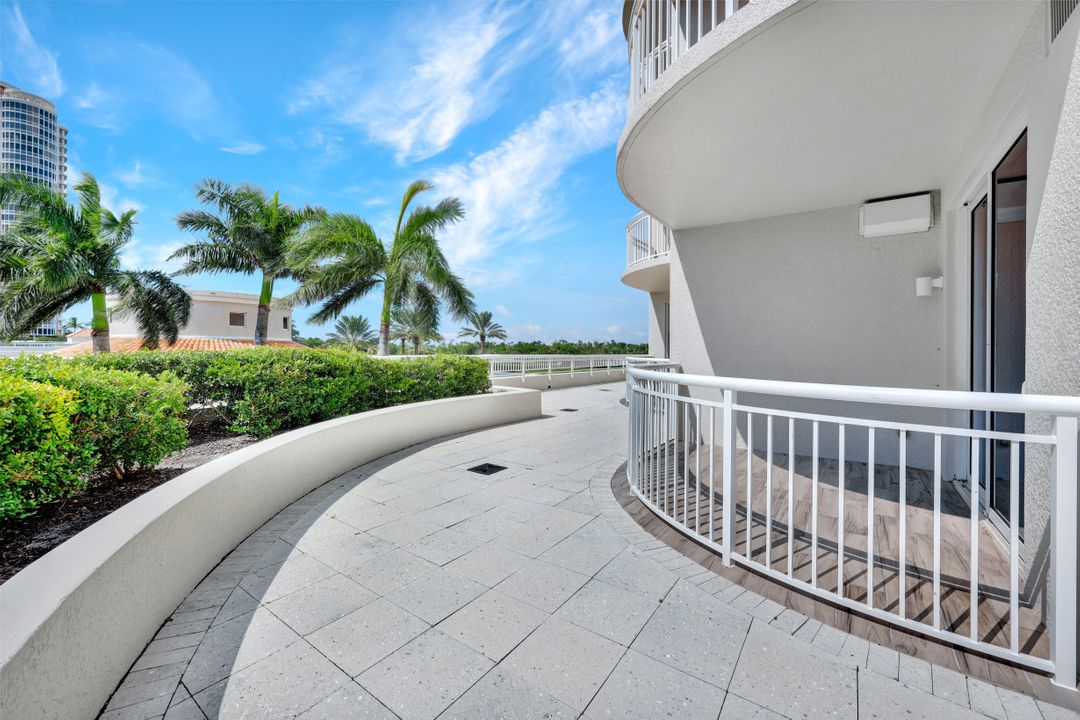 4971 Bonita Bay Blvd #301, Bonita Springs, FL 34134