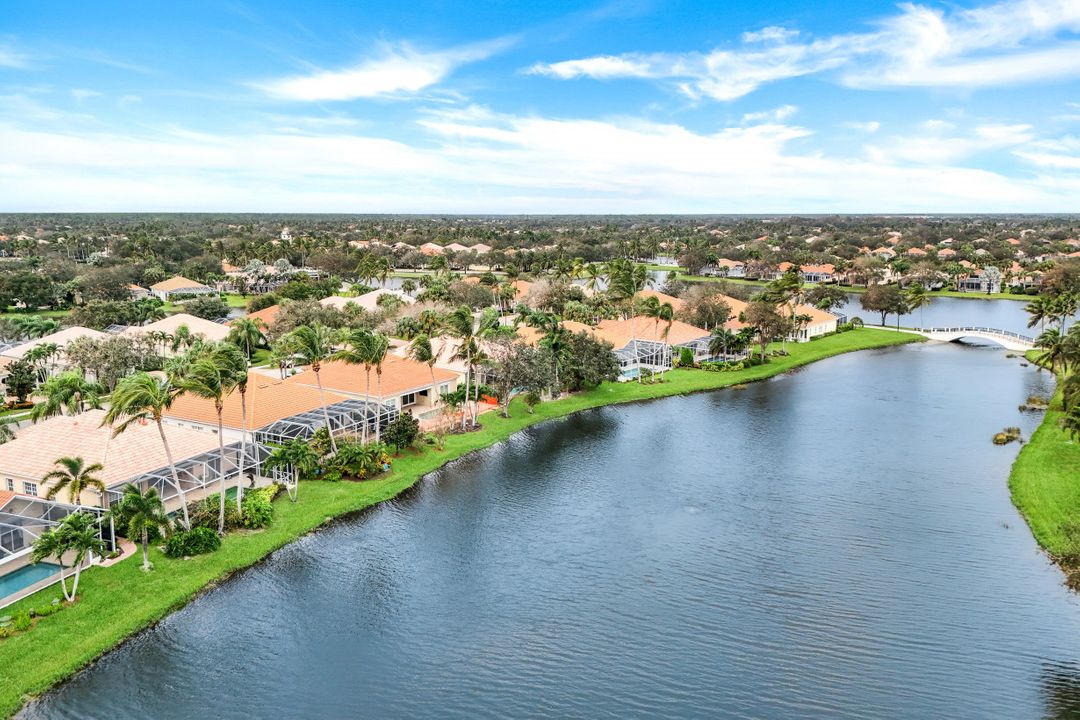 2899 Hatteras Way, Naples, FL 34119