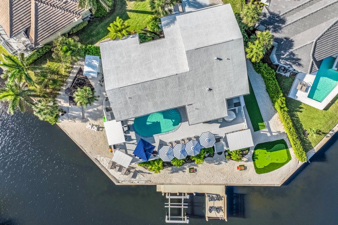 309 Waterleaf Ct, Marco Island, FL 34145