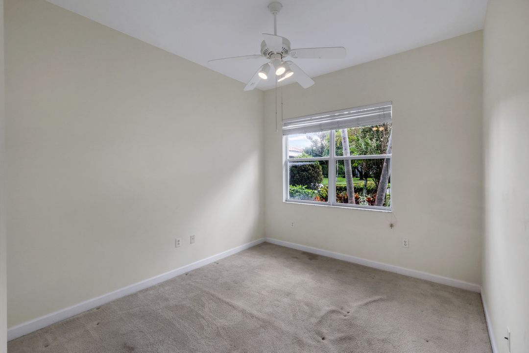 3184 Sundance Cir, Naples, FL 34109