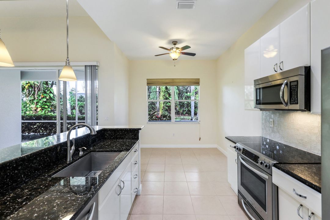 3184 Sundance Cir, Naples, FL 34109