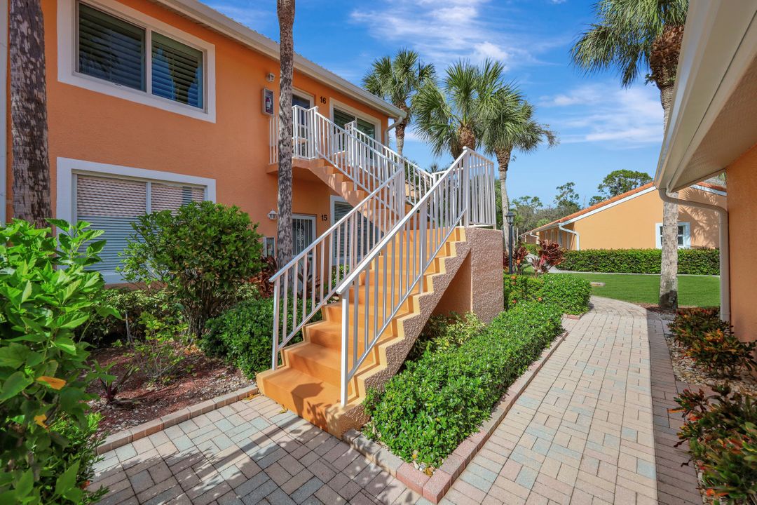 6710 Beach Resort Dr  #16, Naples, FL 34114