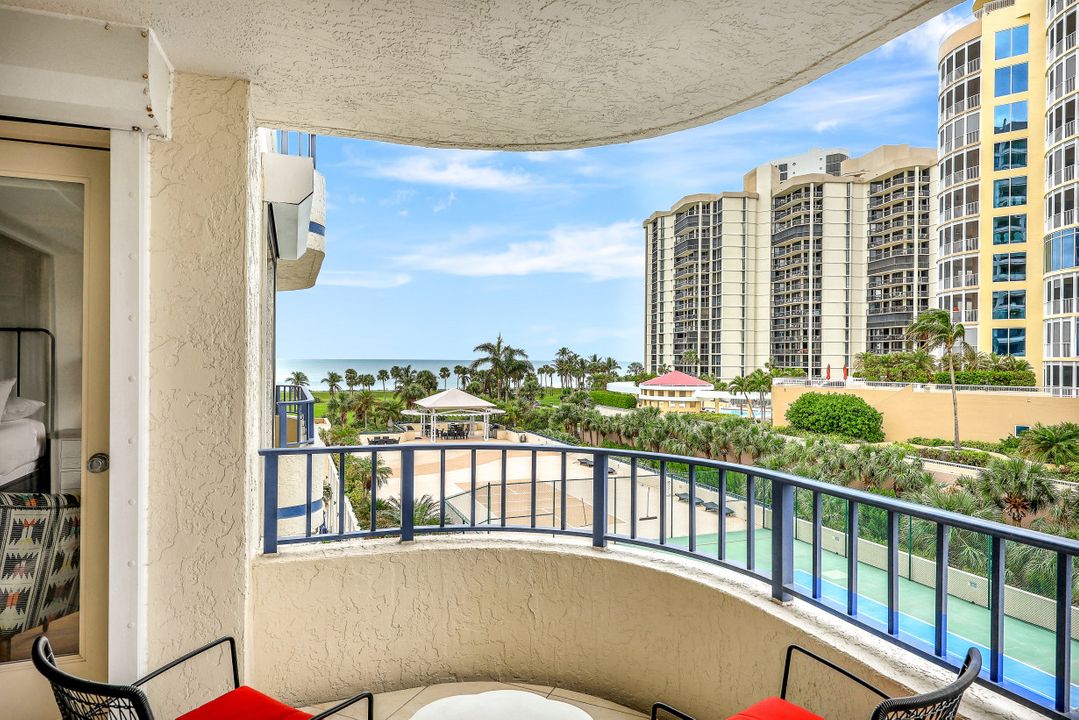 4451 Gulf Shore Blvd N #506, Naples, FL 34103