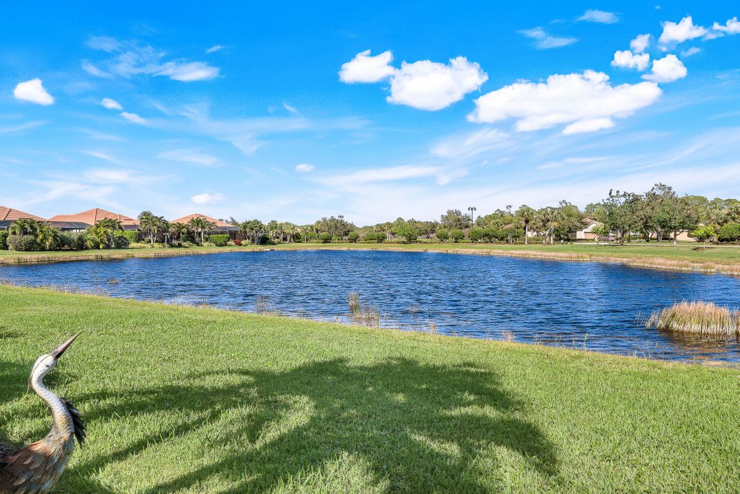 9218 Gypsum Way, Naples, FL 34120