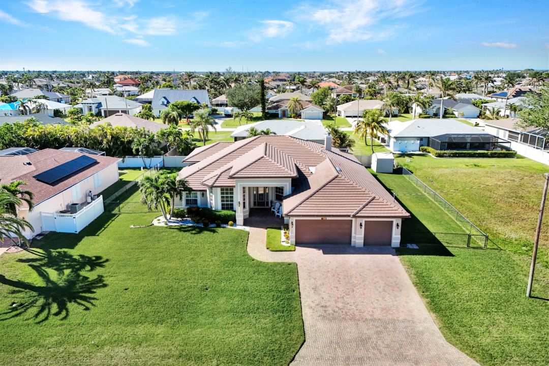 4716 SW 23rd Ave, Cape Coral, FL 33914