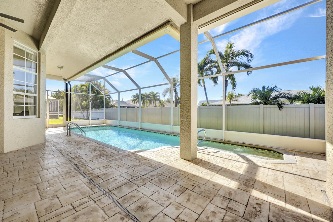 4716 SW 23rd Ave, Cape Coral, FL 33914