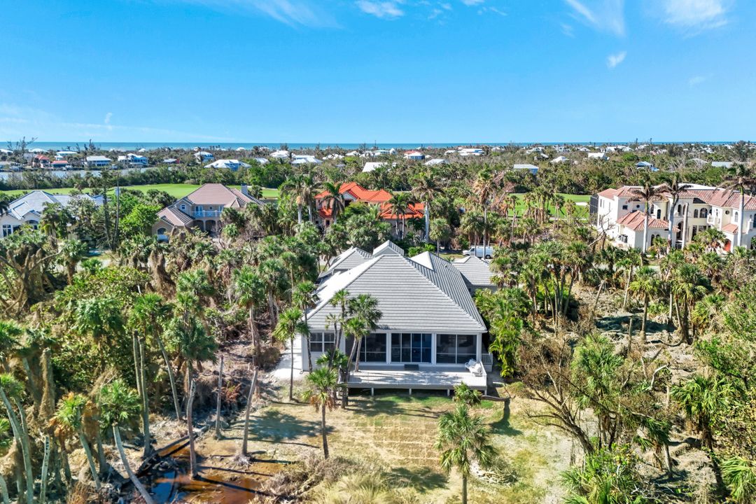 2450 Wulfert Rd, Sanibel, FL 33957