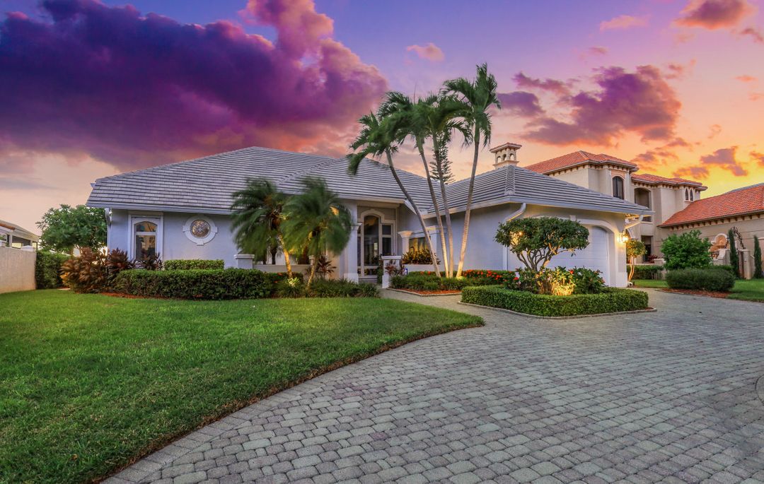 1076 Old Marco Ln, Marco Island, FL 34145