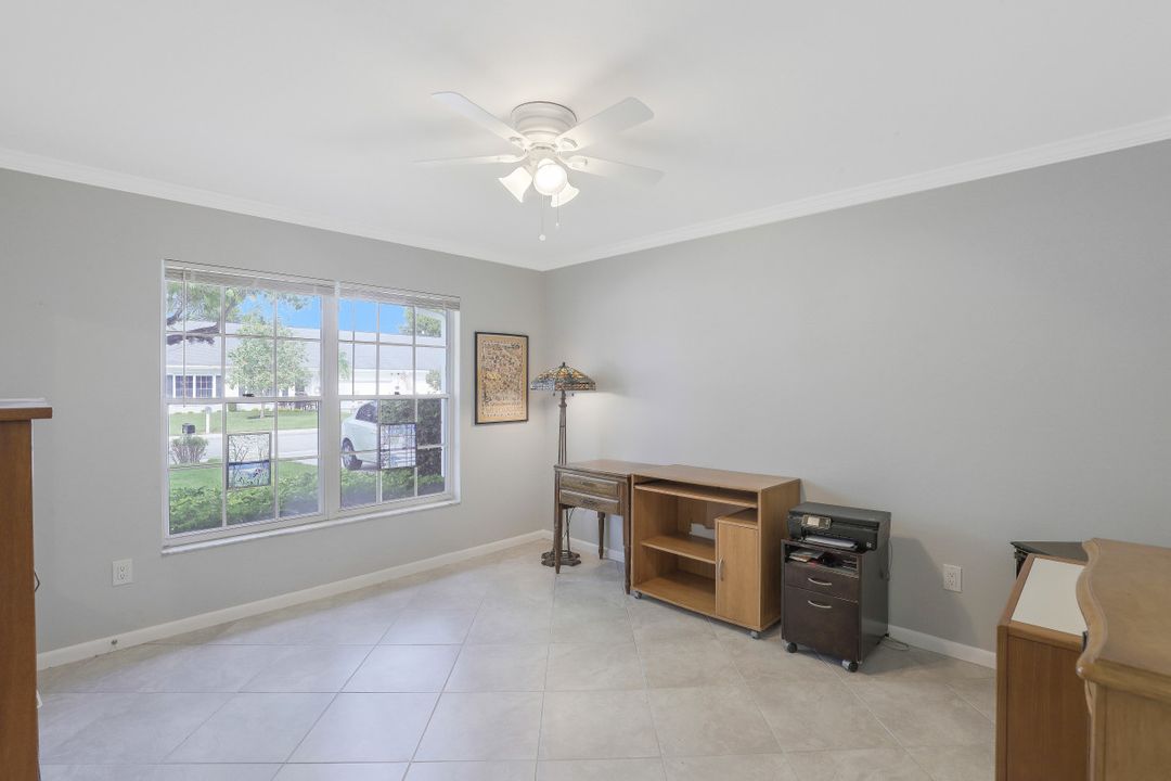 1226 Broadwater Dr, Fort Myers, FL 33919