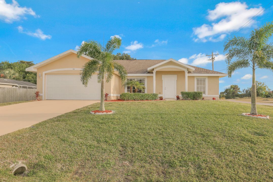 744 SW 6th St, Cape Coral, FL 33991