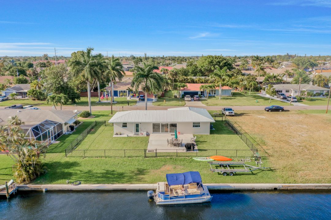 114 SE 41st Terrace, Cape Coral, FL 33904