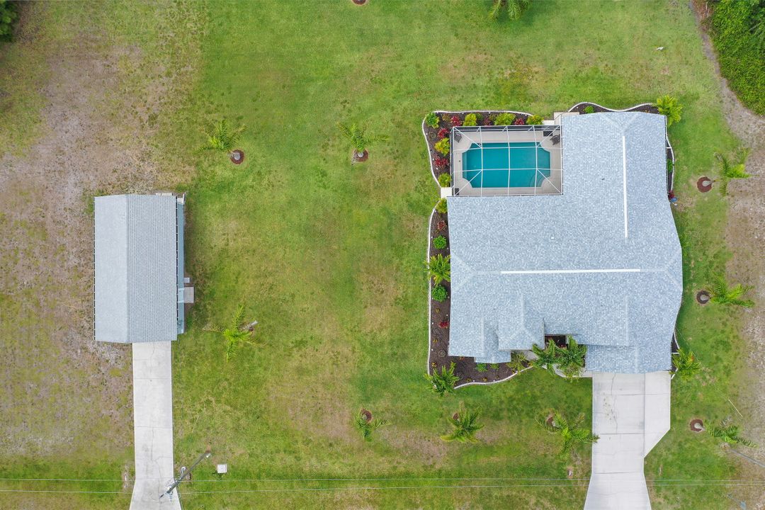 2423 NW 22nd Terrace, Cape Coral, FL 33993