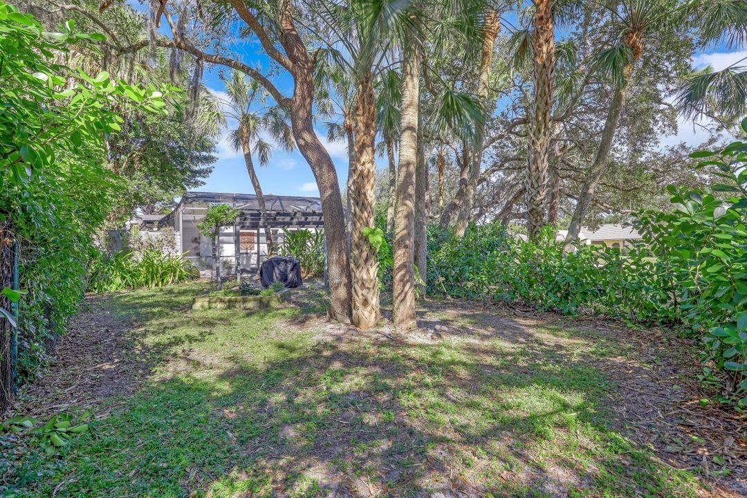 155 Old Tamiami Trail, Naples, FL 34110