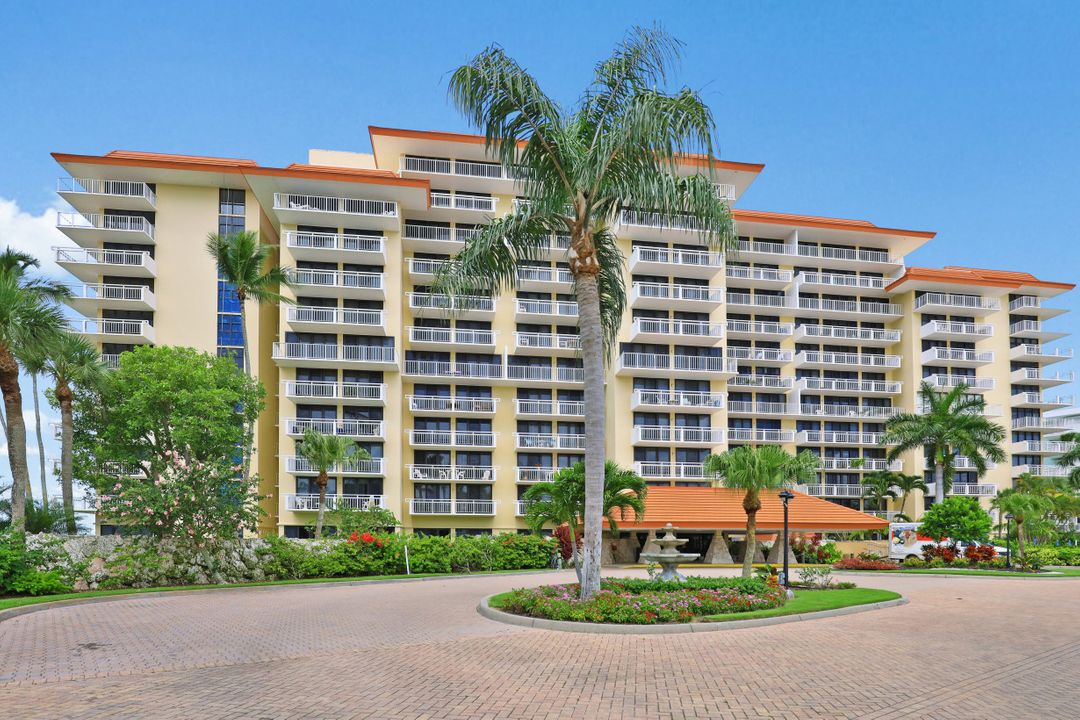 180 Seaview Ct #409, Marco Island, FL 34145