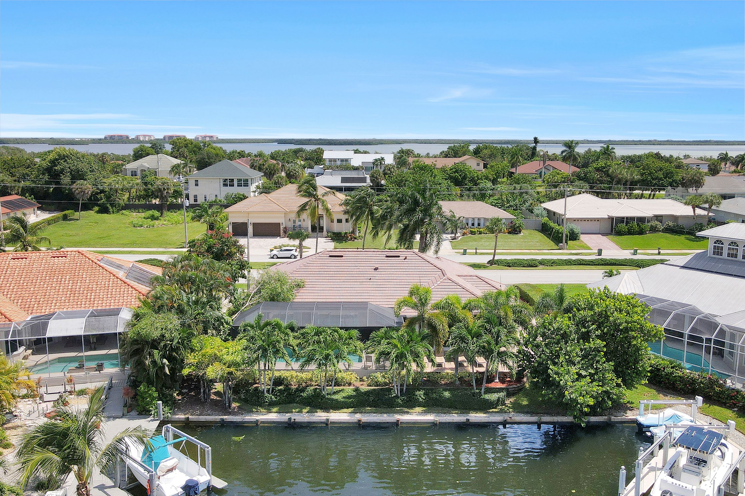 430 S Barfield Dr, Marco Island, Fl 34145